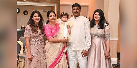 Mothe Srilatha Shobhan Reddy and family
