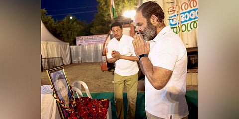Congress leader Rahul Gandhi pays tribute to former prime minister Indira Gandhi on her birth anniversary, in Buldhana district. (Photo | PTI)