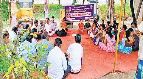 Less attendees and official apathy forced residents to boycott the grama sabha held at Padalur in Perambalur on Tuesday | Express