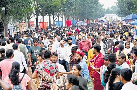 A huge rush on the last day of Krishi Mela 2022 in Bengaluru on Sunday which saw  a rise in number of enquiries, bookings, and soaring sales figures | Nagaraja Gadekal