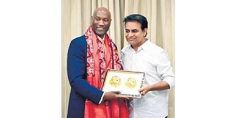 ​  IT Minister KT Rama Rao receives Lockheed Martin’s Air Mobility and Maritime Missions VP and GM Roderick McLean at Pragathi Bhavan on Monday  ​