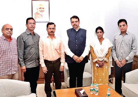 Vikram Walkar meets Maharashtra Deputy CM Devendra Fadnavis in Mumbai. (File Photo)