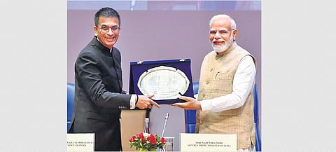 Both executive and judiciary must uphold the Constitution