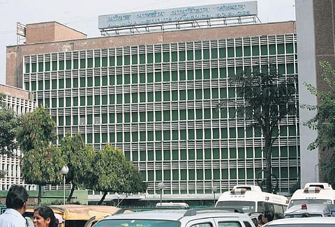 Delhi AIIMS: Penalty for delayed payments to vendors 