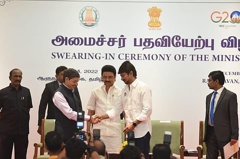 Udhyanidhi Stalin sworn in as cabinet Minister and  administered the oath of office and secrecy by Governor RN Ravi at Raj Bhavan (Photo | Ashwin Prasath, EPS)