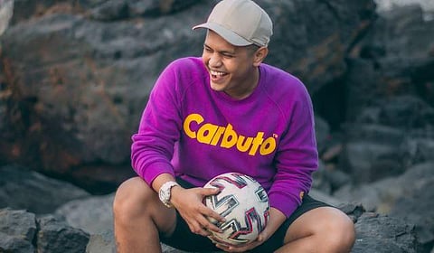 Meet Akshay Yadav, versatile freestyle footballer