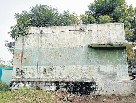 Arumadal government school building in ruins, still threaten students despite multiple complaints | Express
