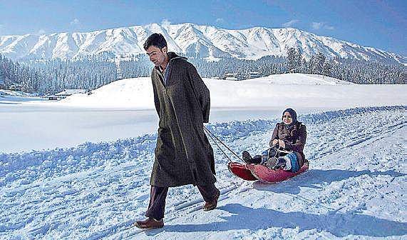Harsh 40-day winter spell 'Chilai Kalan' begins in Kashmir with snow, rain