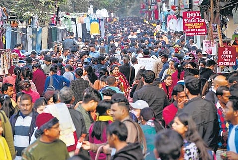 CM Kejriwal will convene an emergency meeting today | pti