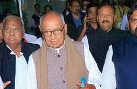 Digvijay Singh reaches Hyderabad to firefight Telangana Congress crisis