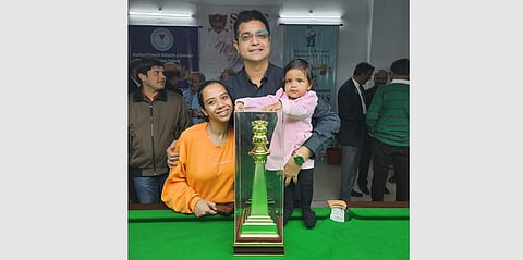 Kamal Chawla with his wife Sonal and Shanaya after winning the national title. (Photo | Express)