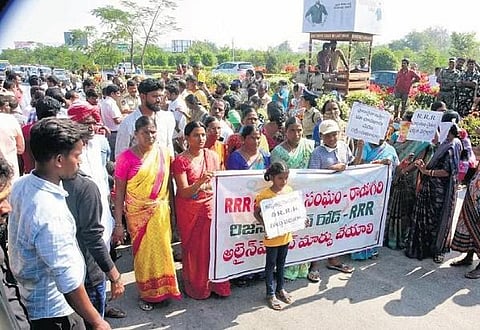Farmers of Rayagiri village under Bhuvanagiri muncipality stage a dharna demanding a change in the alignment of the Regional Ring Road