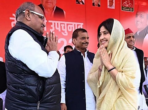 Samajwadi Party (SP) candidate Dimple Yadav greets Janata Dal (United) (JD-U) leader KC Tyagi during the public rally for Mainpuri by-elections. (Photo | PTI)
