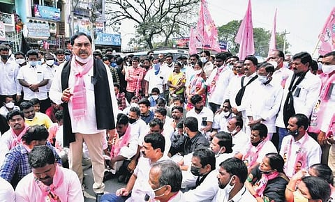 Panchayat Raj Minister Errabelli Dayakar Rao leads a protest in Palakurthi on Wednesday