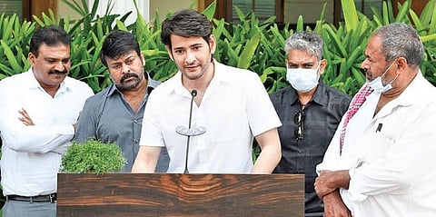 Film actor Mahesh Babu interacts with the media after meeting Chief Minister YS Jagan Mohan Reddy at the CM’s camp office in Tadepalli on Thursday | Express