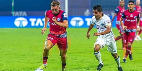 JFC's Greg Stewart and KBFC's Lalthathanga Khawlhring in action. (Photo | ISL)
