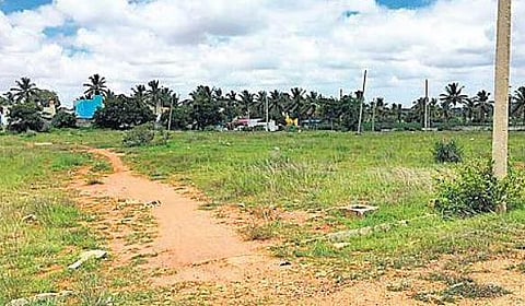 300 site owners near Devanahalli cheated