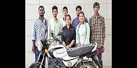 Mechanical engineering students at SRM University