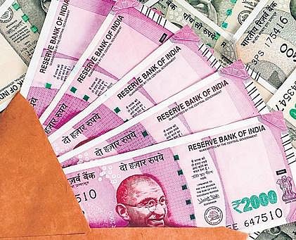 ATM refill firm driver flees with Rs 35 lakh in Hyderabad