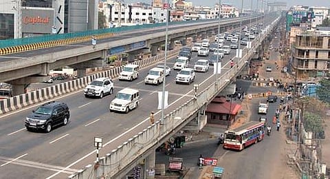 The Benz Circle-II flyover, which was inaugurated by Union Minister for Road Transport Nitin Gadkari in Vijayawada on Thursday. (Photo | P Ravindra Babu)