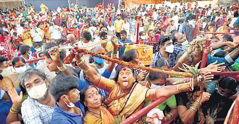Devotees at Jatara