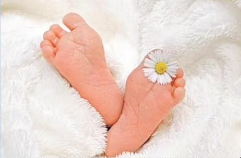 Water birth can take place in some hospitals and birthing centres with tubs.
