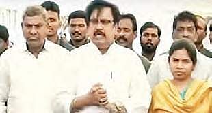 TDP leader Varla Ramaiah (File Photo |EPS)