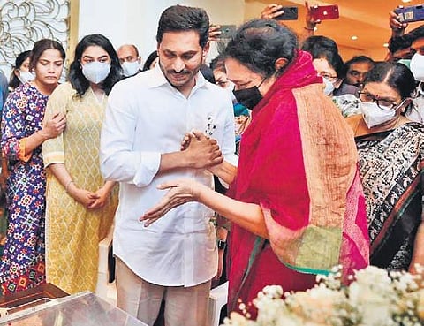 CM Jagan Mohan Reddy consoles Goutham Reddy’s family members on Monday. ( Photo| EPS)