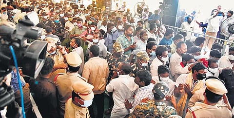 People in large numbers visit the house of Goutham Reddy at Dycus Road in Nellore on Tuesday. (Photo | EPS)