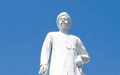 Sir Pitti Theagaraya’s statue at Ripon Building, the Chennai Corporation headquarters | R Satish Babu