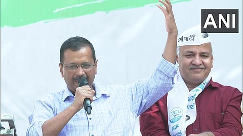 AAP national convener Arvind Kejriwal along with deputy Manish Sisodia. (Photo | ANI Twitter)