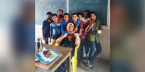 Sumayya with her students in HMS AUP School at Thurakkal in Malappuram.