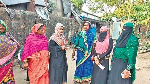 BJP candidate Simran campaigning in Ward 14 of Kendrapara town. ( Photo | EPS)