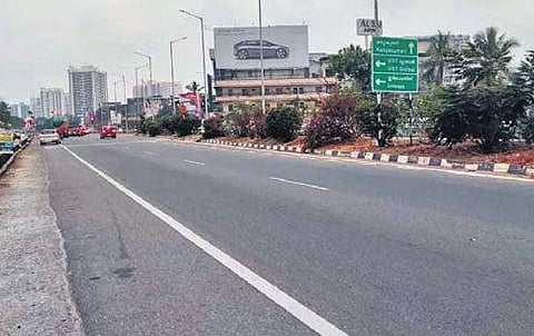 Streetlights installed on NH66 bypass at Thampuranmukku | Trivandrum Indian Facebook page