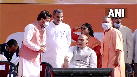 UP CM-designate Yogi Adityanath arrives at Atal Bihari Vajpayee Ekana Cricket Stadium to take oath as the CM on Friday. (Photo | ANI Twitter)