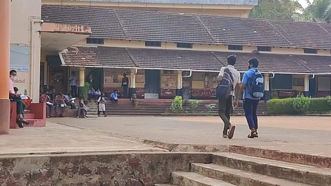 SSLC exams begins in Karnataka.