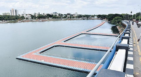 Minister inspects Valankulam lake area in Coimbatore