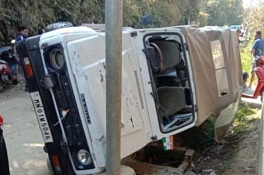 The violence broke out at Kakching Khunou when a large number of alleged BJP supporters had attacked a camp of the Congress. (Photo | EPS)