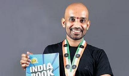 Kerala man carves baby Jesus on Dolo tablet, enters record books