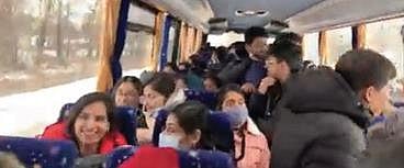 Students of Sumy State University leaving the city in buses | Special Arrangement