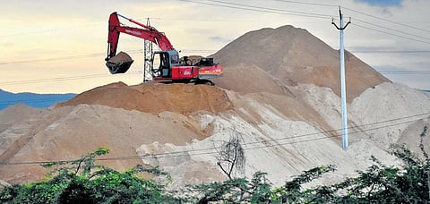 Cabinet approves amendment in MMDR Act to fix royalty rates of certain minerals 