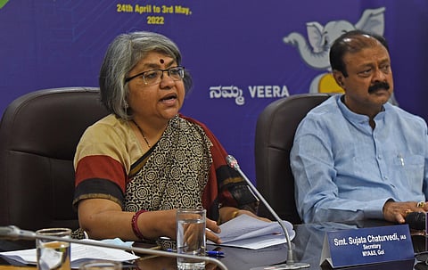 Sujata Chaturvedi, Secretary Sports MYAS and Chairman of KIUG, and Karnataka Sports Minister KC Narayana Gowda (Photo | Vinod Kumar T)