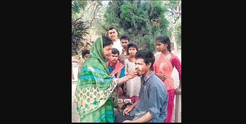 Back to the present, almost 13 years after his disappearance, Musahar stepped into his home again on Tuesday, much to the disbelief of everyone in Buxar’s Khilafatpur village.