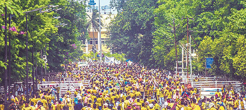 Hundreds of drivers laying siege to the area in front of Odisha State Assembly