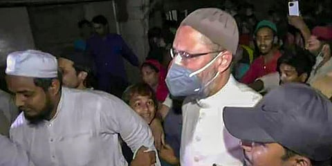 AIMIM leader Asaduddin Owaisi visits the violence-hit Jahangirpuri area in New Delhi. (Photo| PTI)