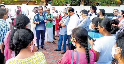 Down the roads of Islamic culture   