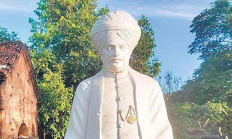 The bust of Mayuram Munciff Vedanayagam in Mayiladuthurai | Express