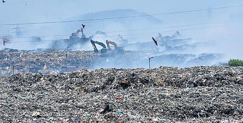 Fire and rescue service personnel struggle to douse the fire at Perungudi dumpyard for the third day | Ashwin Prasath