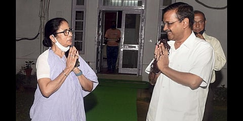 West Bengal CM Mamata Banerjee with Delhi CM Arvind Kejriwal in New Delhi, Friday, Apr 29, 2022.(Photo | PTI)