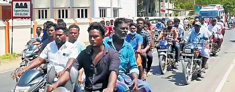 A bike procession accompanies the ambulance carrying Subashini's body. (Photo| EPS)
